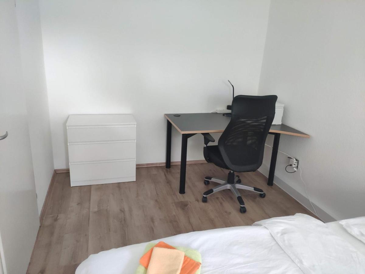 Gemuetliche Wohnung "Charly" Zum Wohlfuehlen Zu Allem Gut Angebunden Paderborn Exterior foto